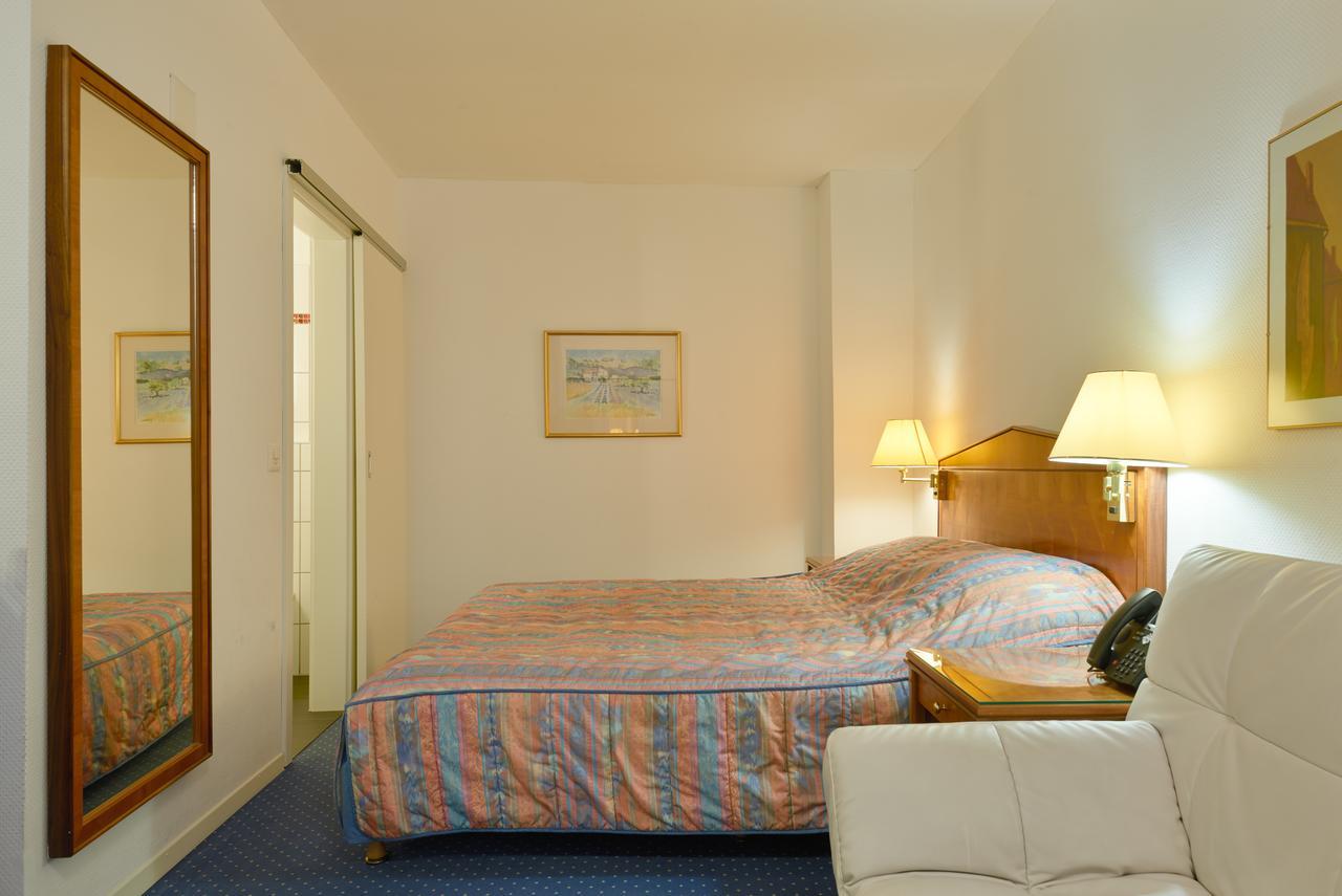 Aparthotel Hine Adon Fribourg Eksteriør billede