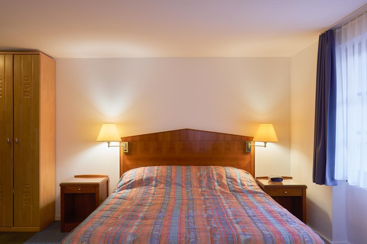 Aparthotel Hine Adon Fribourg Eksteriør billede